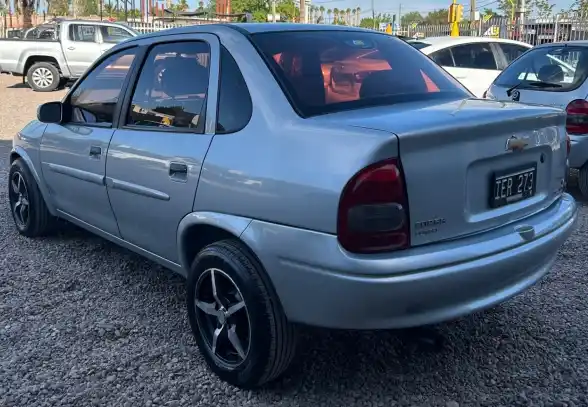 Chevrolet Corsa  2009 - foto 3