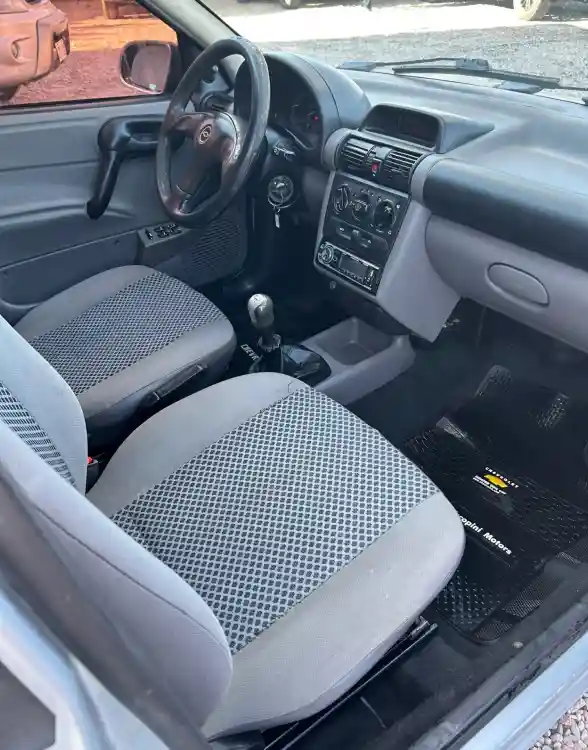 Chevrolet Corsa  2009 - foto 5