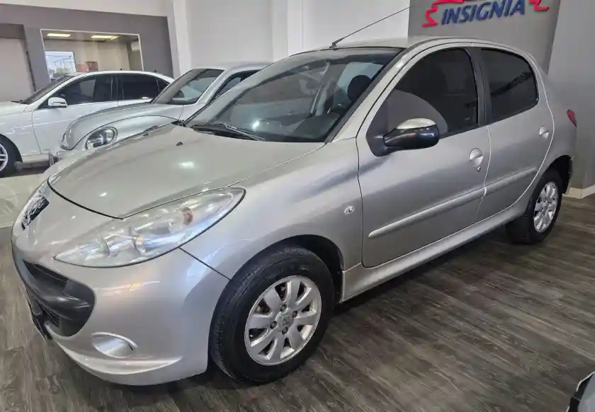 Peugeot 207  2009 - foto 1