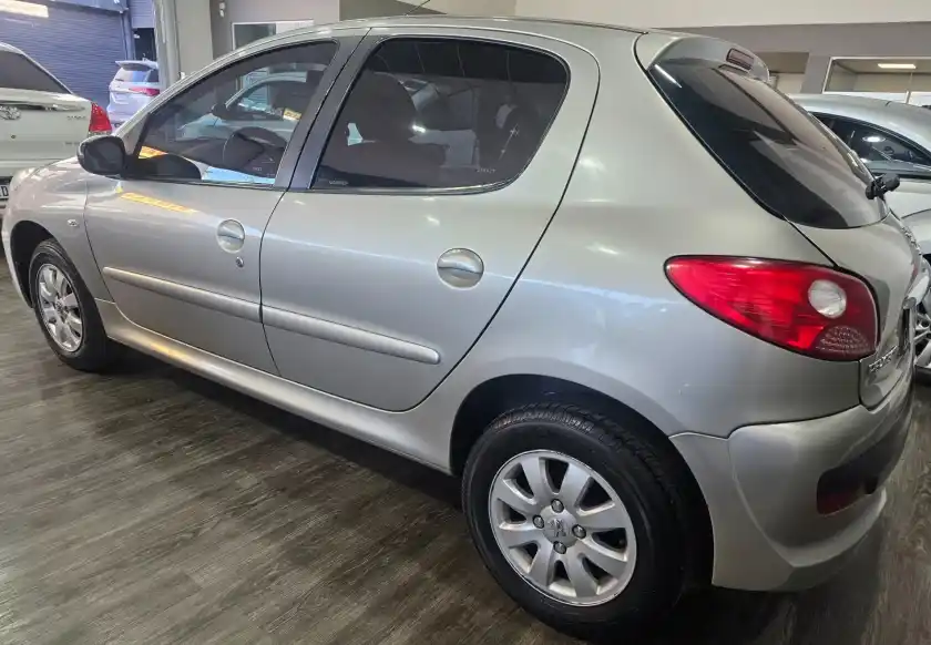 Peugeot 207  2009 - foto 4