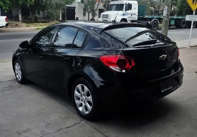 Chevrolet Cruze  2015 - foto 4