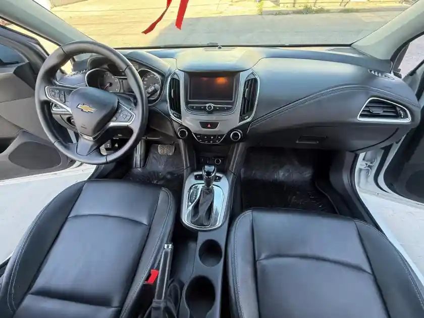Chevrolet Cruze  2022 - foto 4