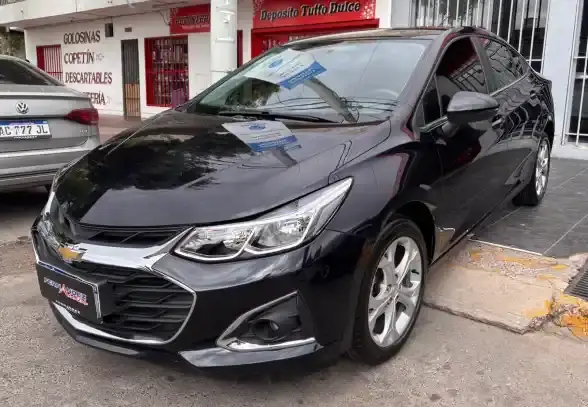Chevrolet Cruze  2022 - foto 1