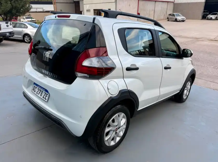 Fiat Mobi  2018 - foto 3