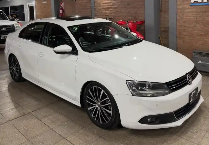 Volkswagen Vento  2013 - foto 2