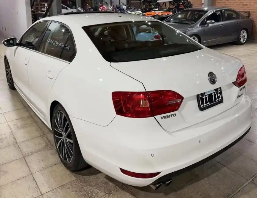 Volkswagen Vento  2013 - foto 3