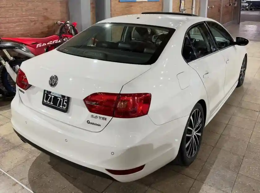 Volkswagen Vento  2013 - foto 4
