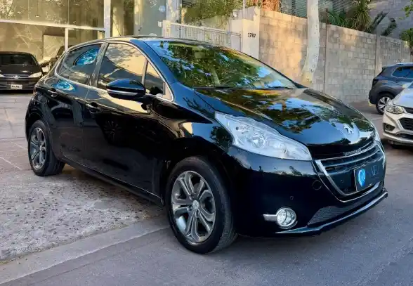 Peugeot 208  2014 - foto 3