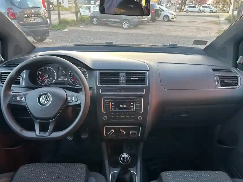 Volkswagen Suran  2018 - foto 5