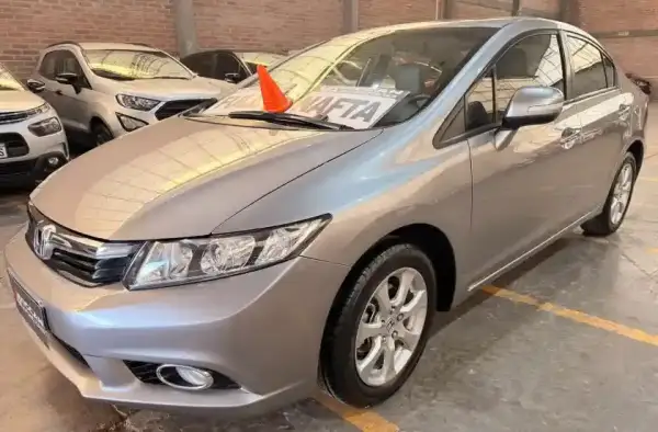 Honda Civic  2014 - foto 1