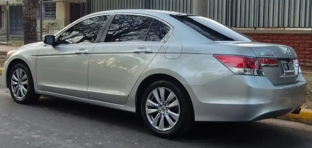Honda Accord  2012 - foto 3