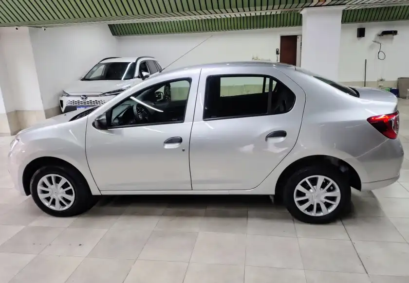 Renault Logan  2025 - foto 2