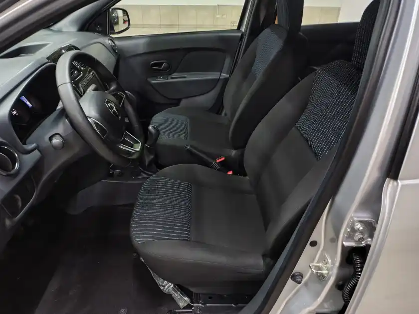 Renault Logan  2025 - foto 5