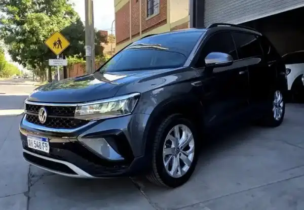 Volkswagen Taos 2025 - foto 1