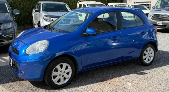 Nissan March  2013 - foto 4
