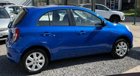 Nissan March  2013 - foto 5