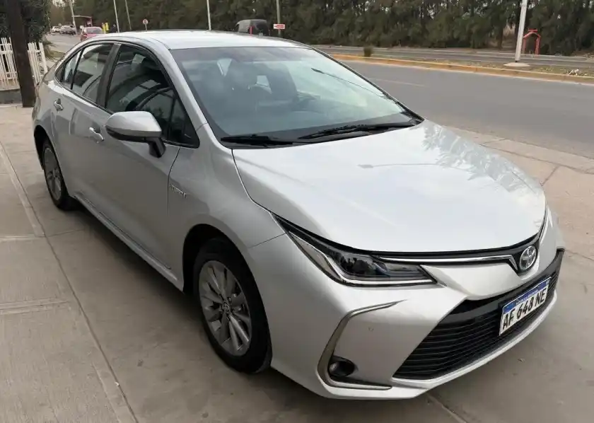 Toyota Corolla  2022 - foto 1