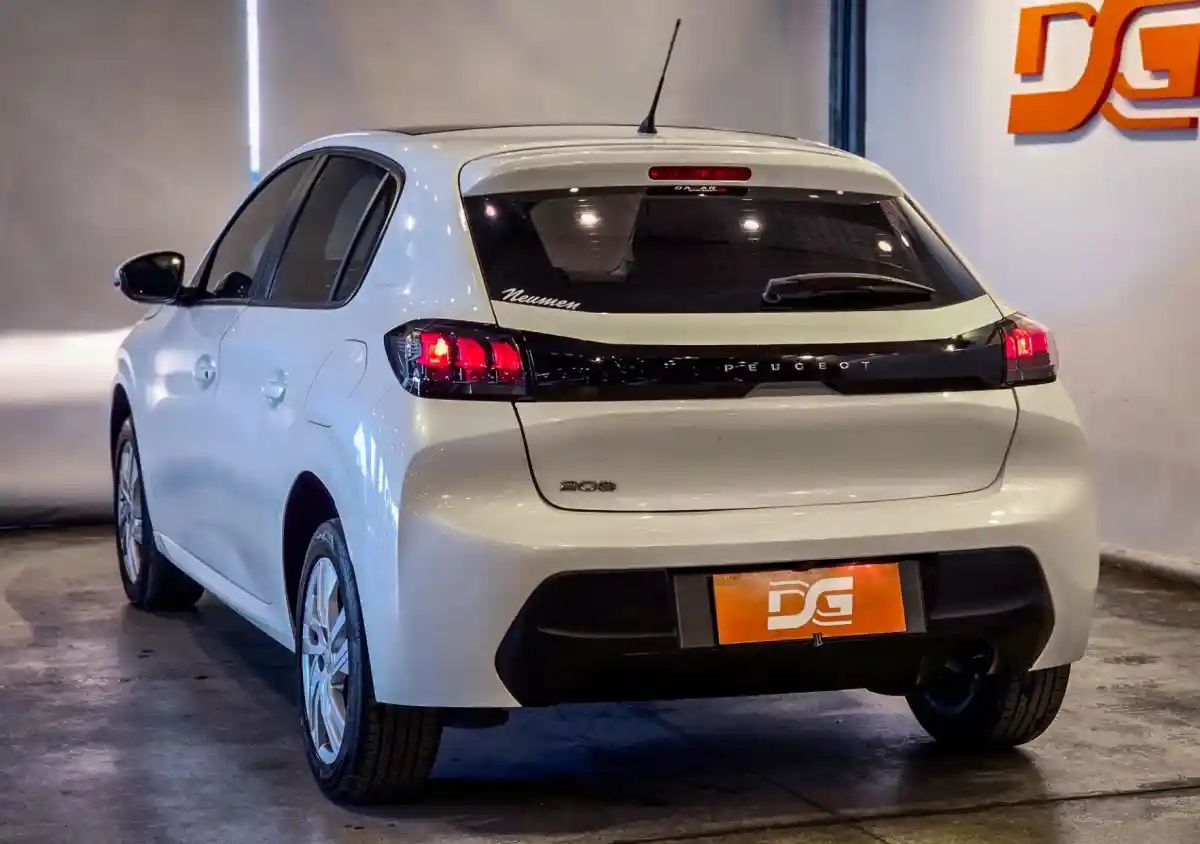 Peugeot 208  2023 - foto 4