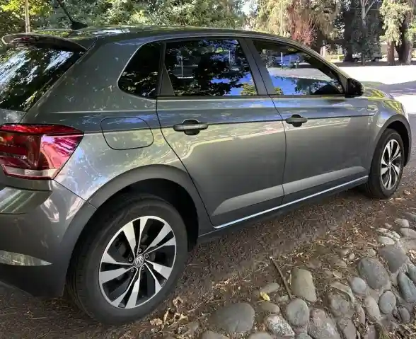Volkswagen Polo  2021 - foto 3