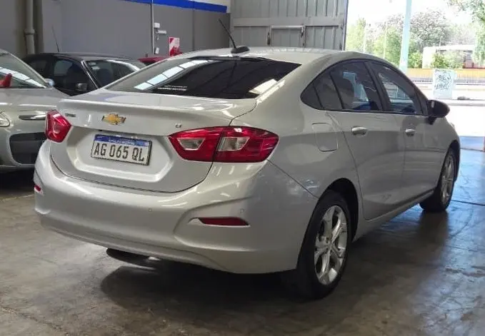 Chevrolet Cruze  2023 - foto 4