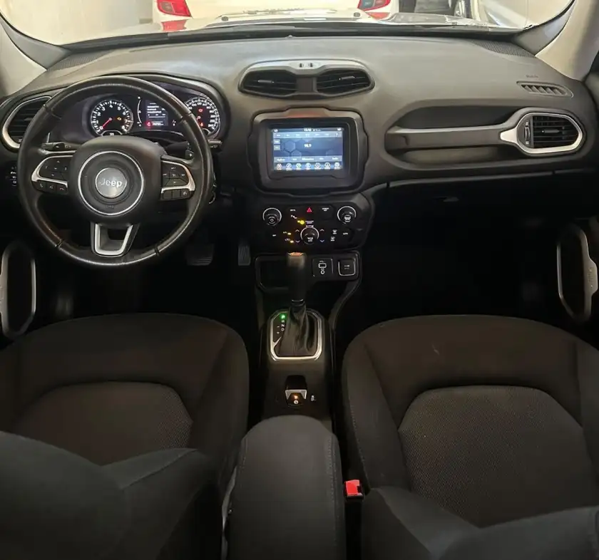 Jeep Renegade  2021 - foto 4
