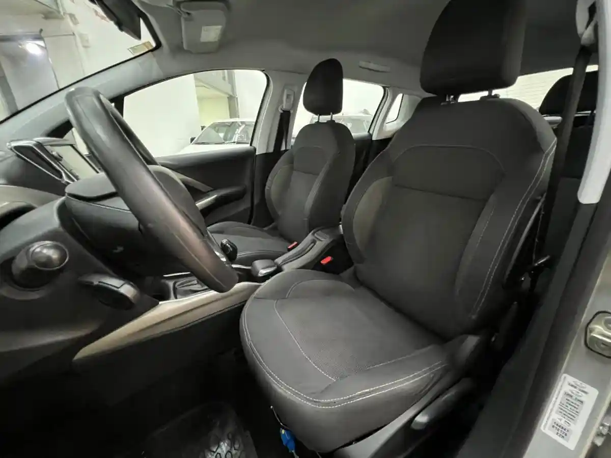Peugeot 2008  2016 - foto 5