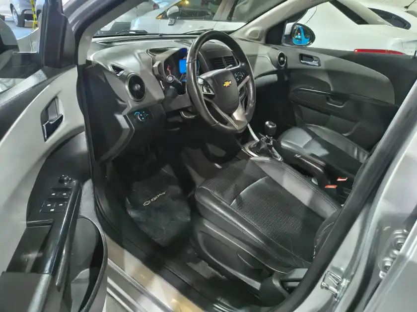 Chevrolet Sonic  2017 - foto 4