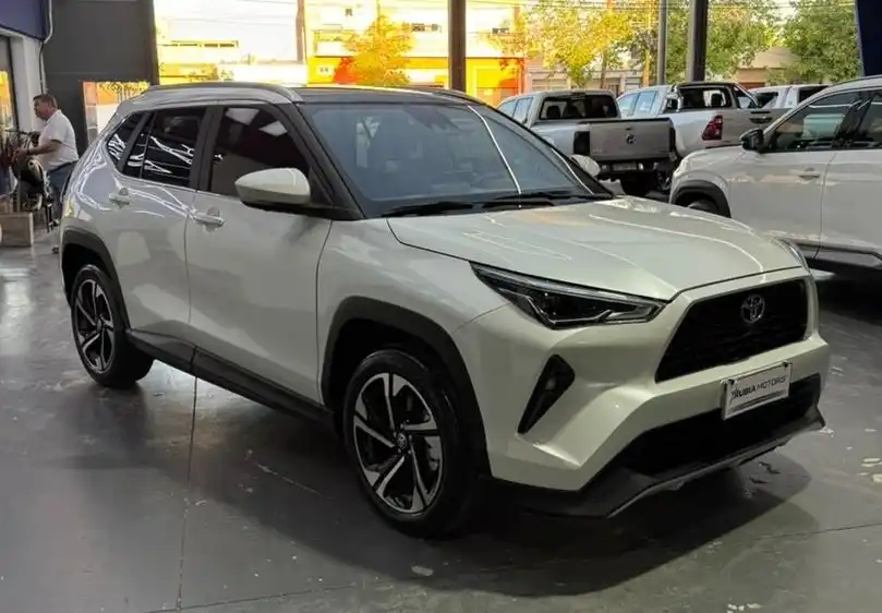 Toyota Yaris Cross  2026 - foto 2
