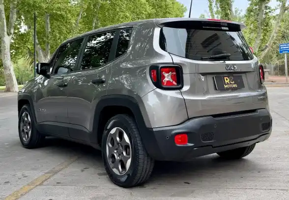 Jeep Renegade  2017 - foto 3
