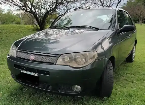 Fiat Palio  2009 - foto 1