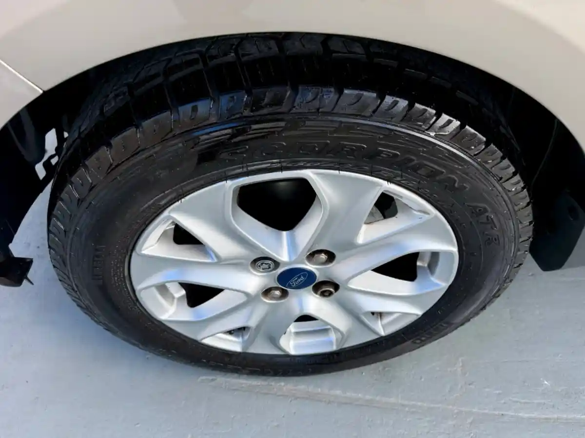 Ford Ecosport  2014 - foto 4