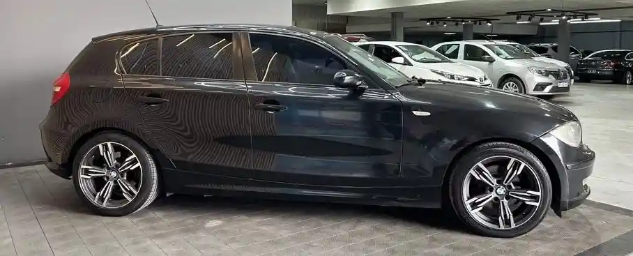 Bmw Serie 1  2009 - foto 5