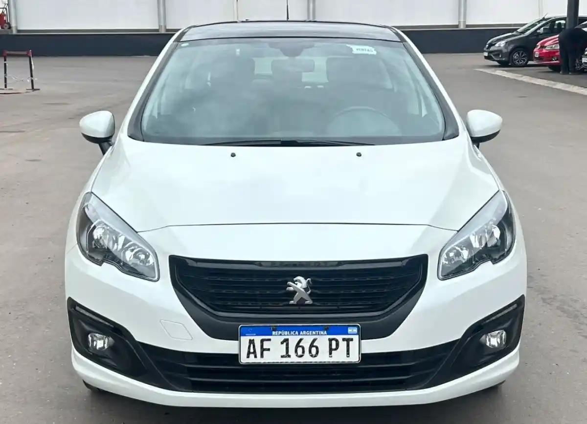 Peugeot 308  2022 - foto 2