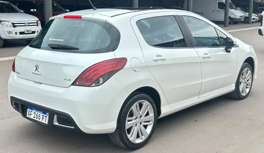 Peugeot 308  2022 - foto 5