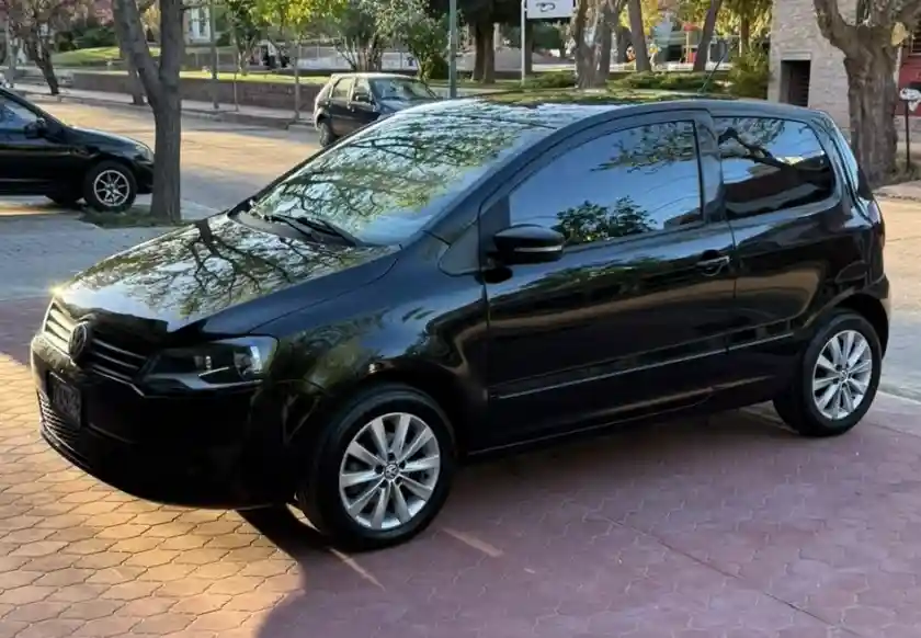 Volkswagen Fox  2010 - foto 1