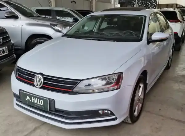 Volkswagen Vento  2018 - foto 1