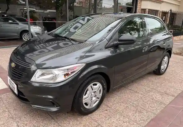Chevrolet Onix  2017 - foto 1
