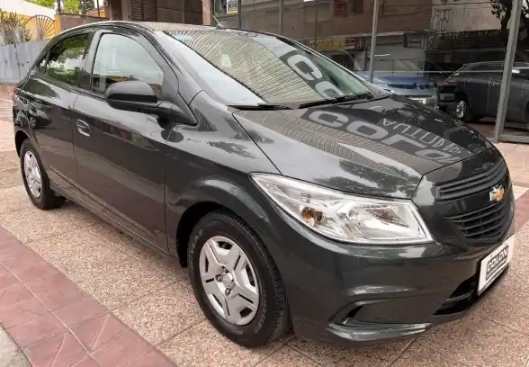 Chevrolet Onix  2017 - foto 2