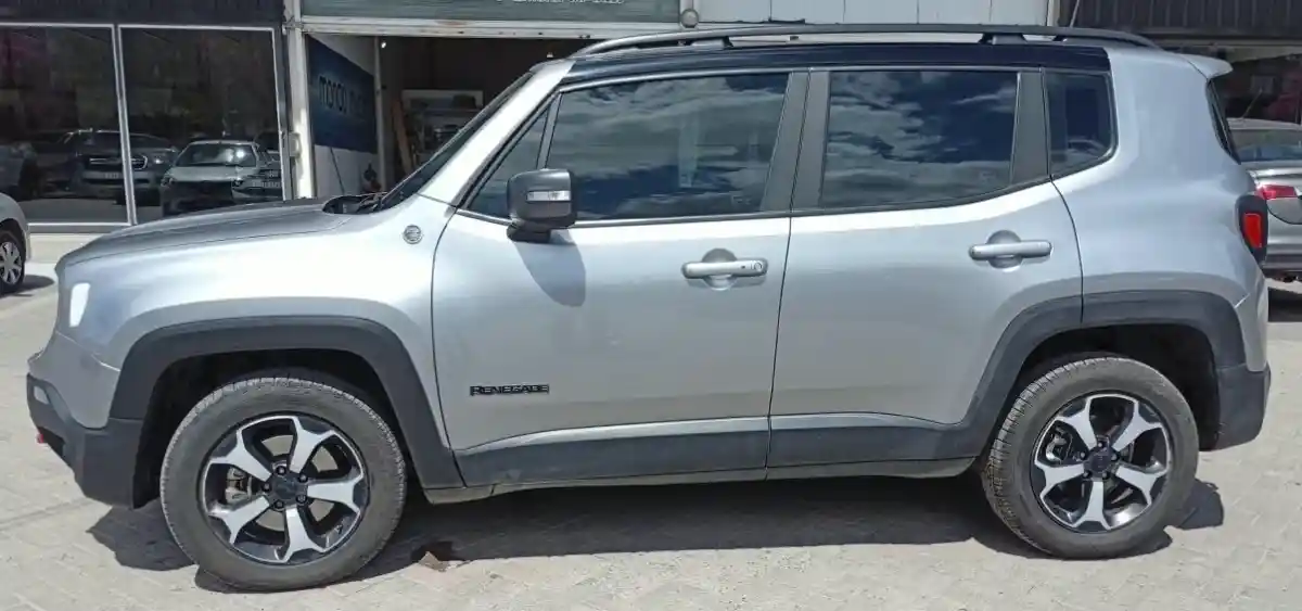 Jeep Renegade  2019 - foto 4