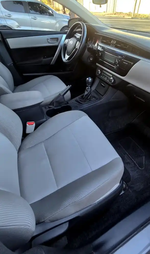 Toyota Corolla  2015 - foto 5