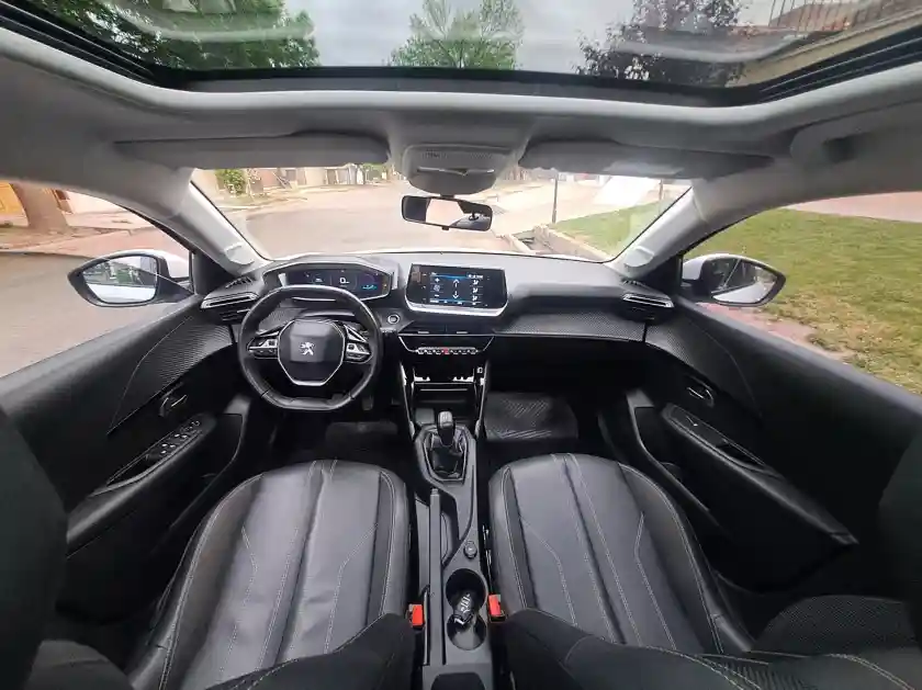 Peugeot 208  2022 - foto 5