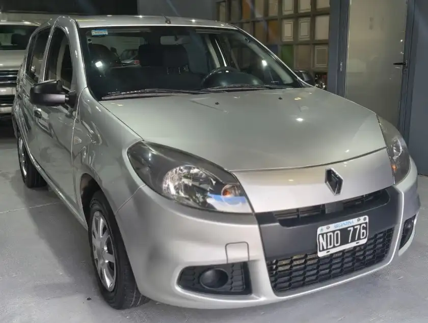 Renault Sandero  2013 - foto 2