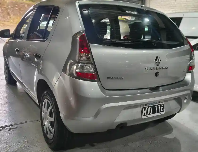 Renault Sandero  2013 - foto 3