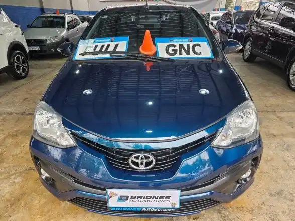 Toyota Etios  2018 - foto 2