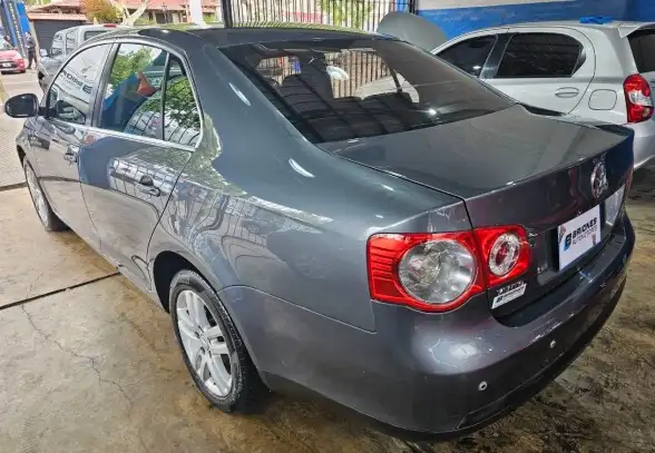 Volkswagen Vento  2010 - foto 3