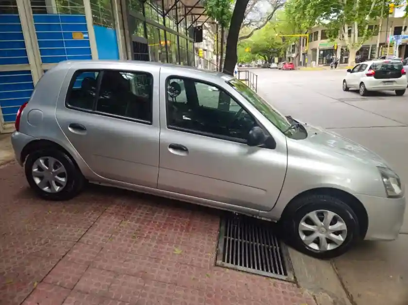 Renault Clio  2014 - foto 4