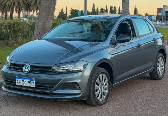 Volkswagen Polo  2022 - foto 1