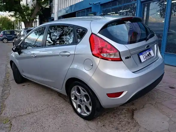 Ford Fiesta Kd  2013 - foto 3