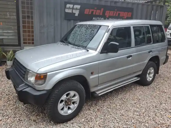 Mitsubishi Montero  1997 - foto 1