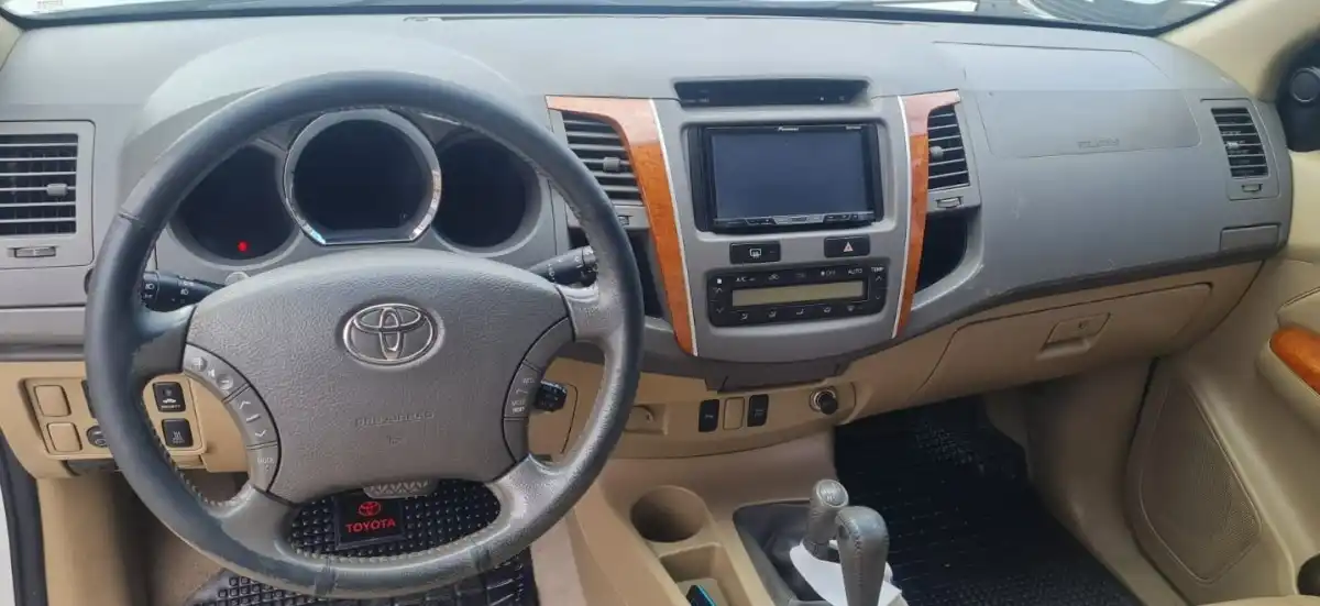 Toyota Hilux Sw4  2011 - foto 5